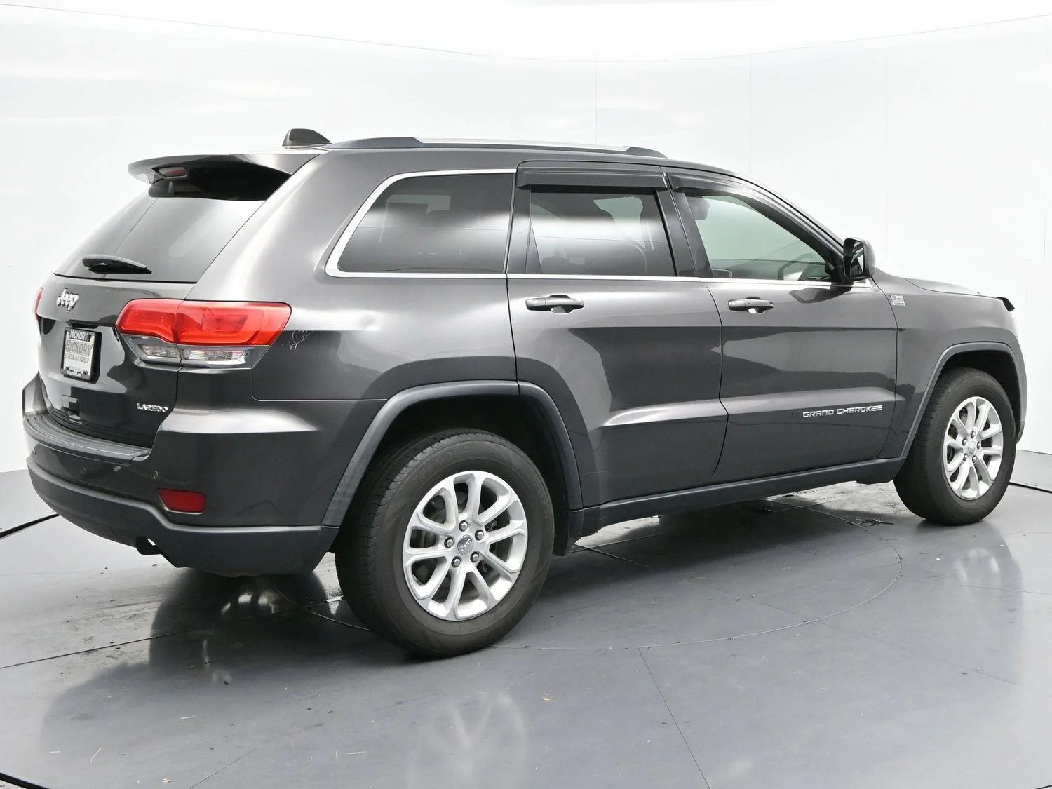 Used 2016  Jeep  image 7