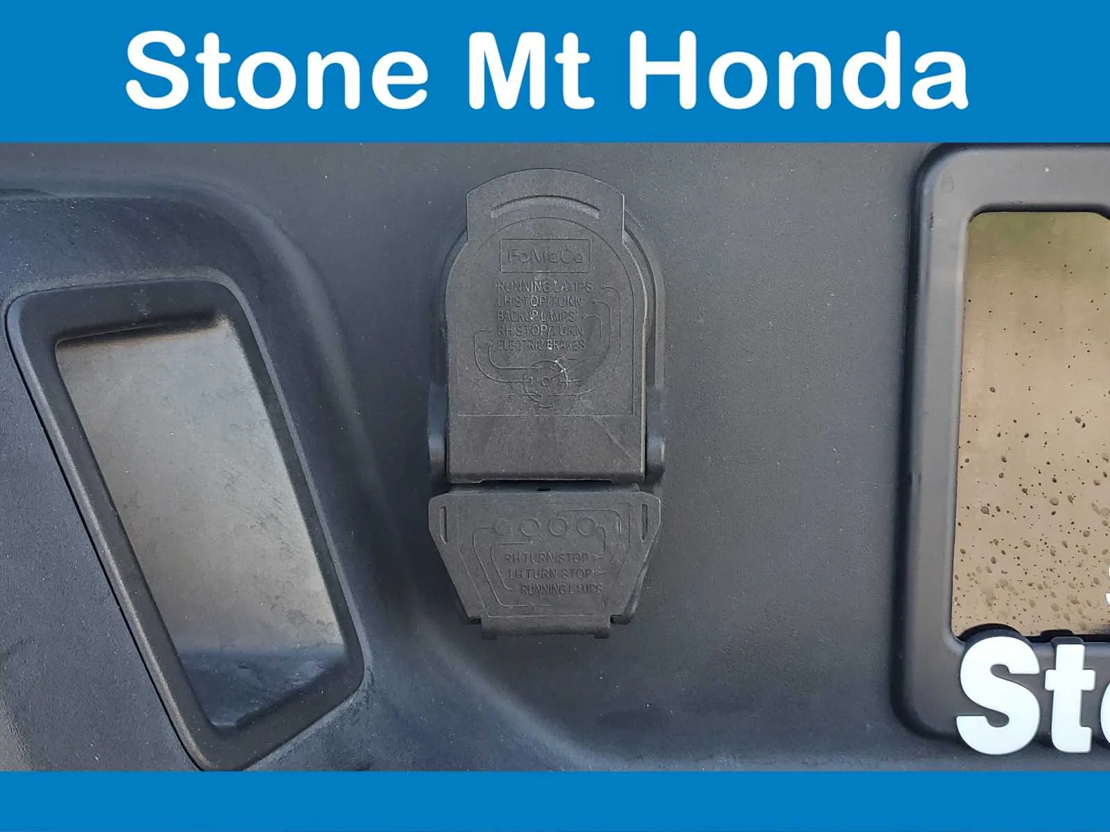 Used 2022 Iconic Silver Metallic Ford XLT image 9