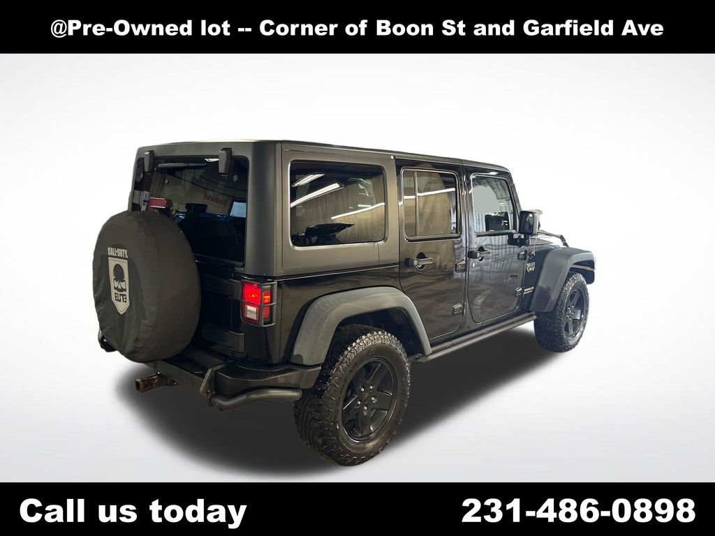 Used 2012 Black Jeep Unlimited Rubicon image 5