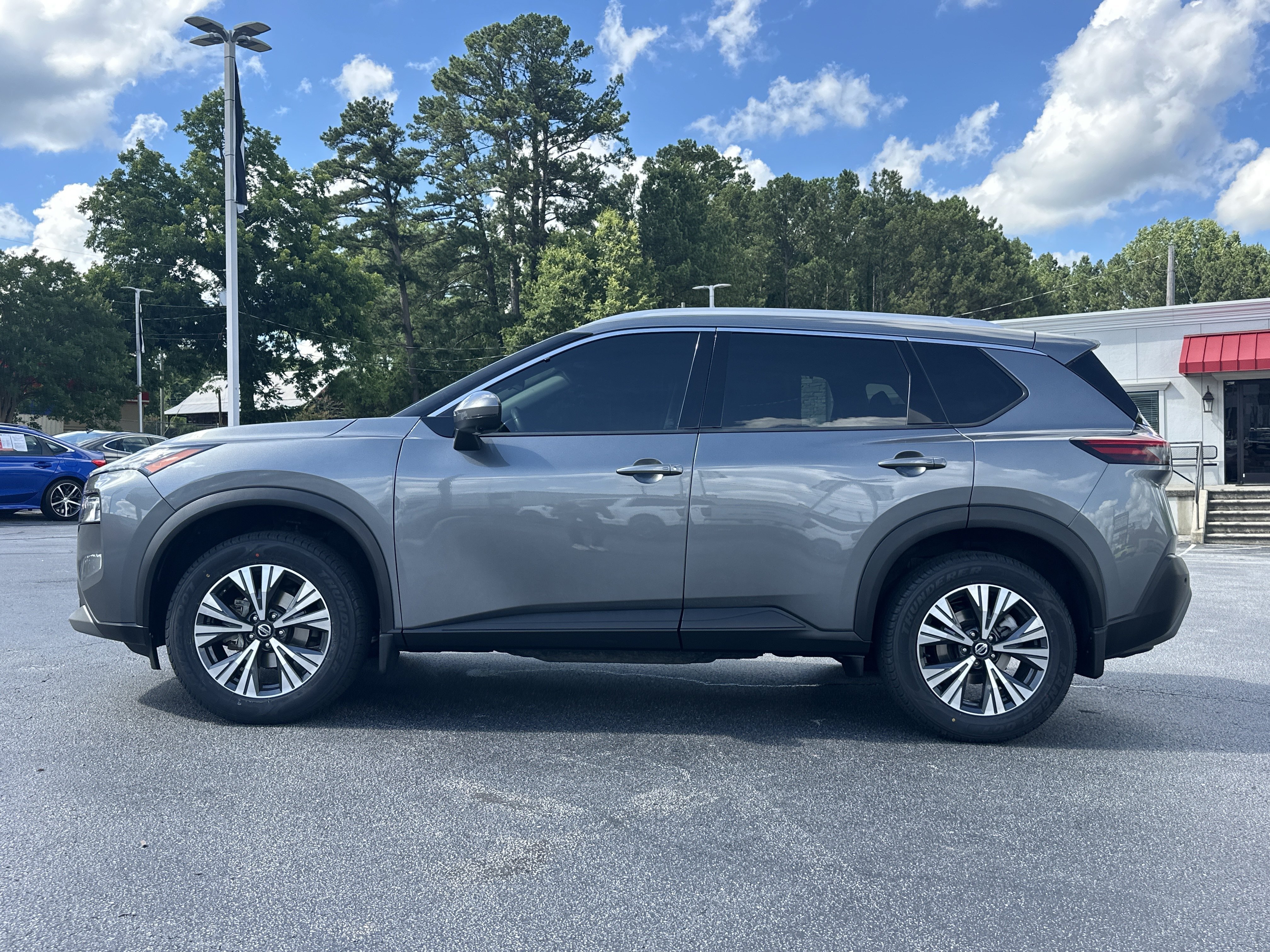 Used 2021 Gun Metallic Nissan SV image 4