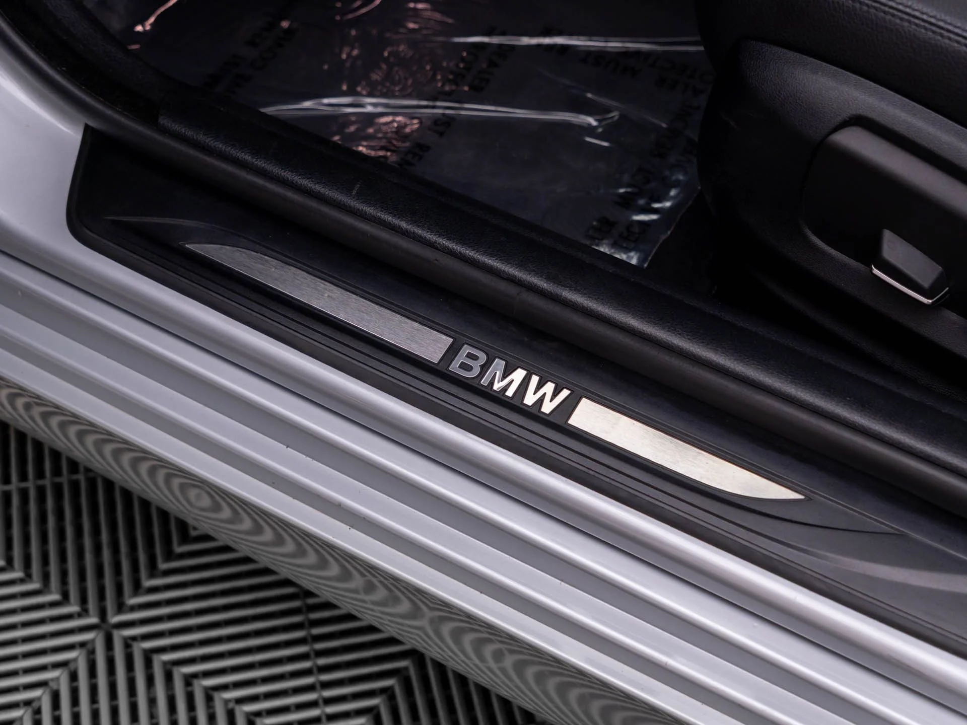 Used 2016 Silver BMW 535i xDrive image 15