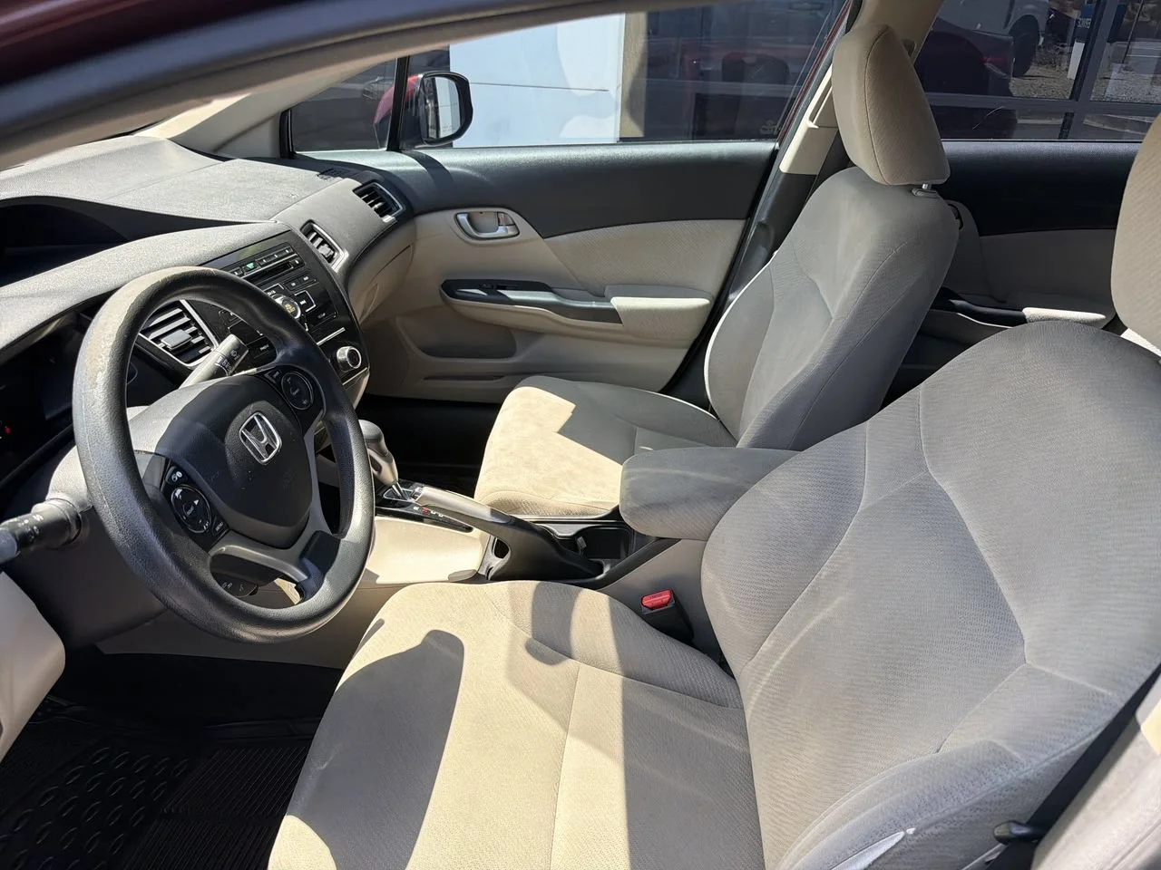 Used 2013 Red Honda LX image 25