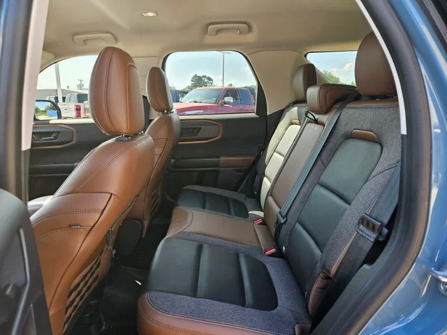 Used 2021 Area 51 Ford Outer Banks image 4