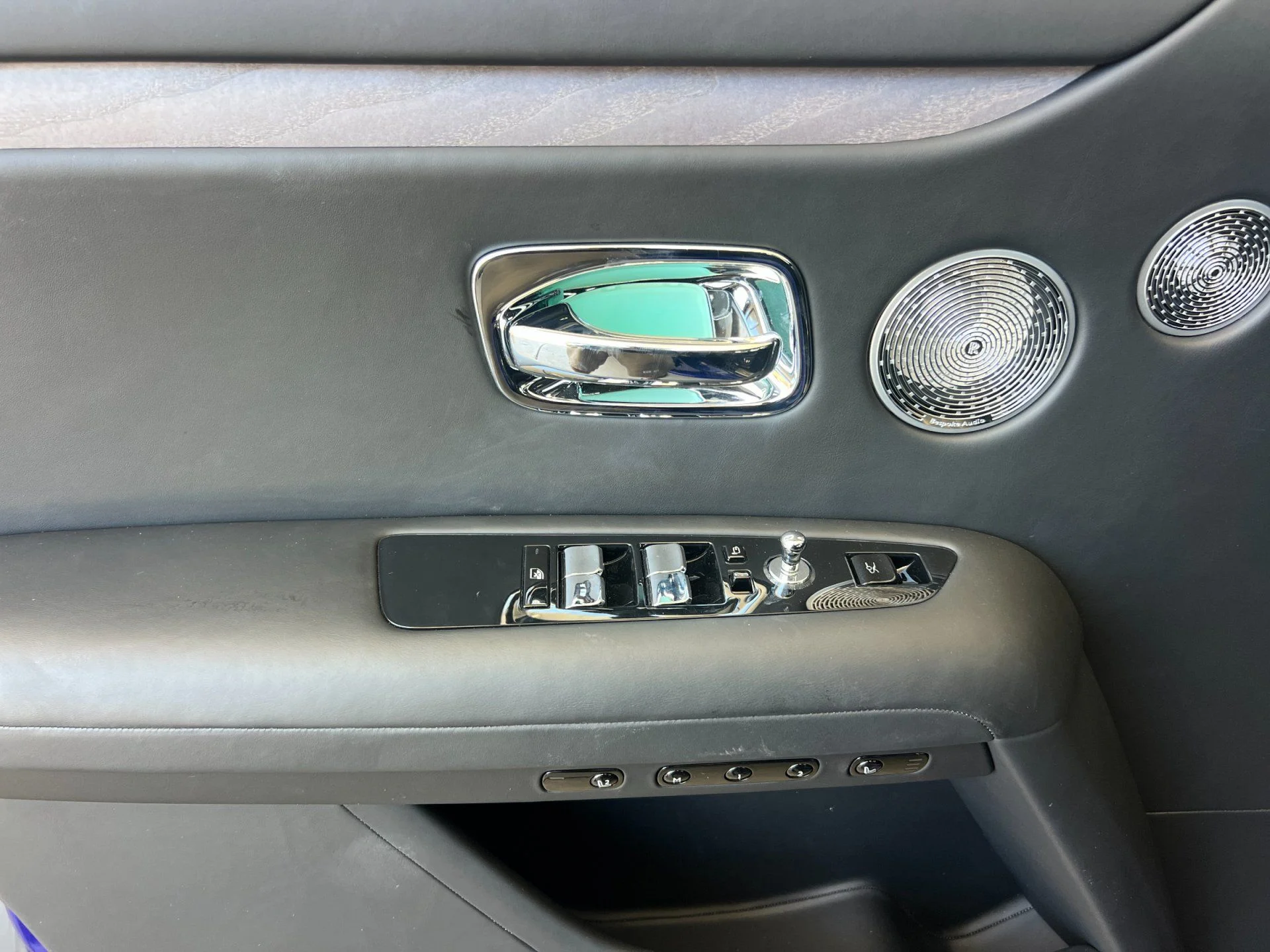 Certified Used 2026 Blue Rolls-Royce  image 12