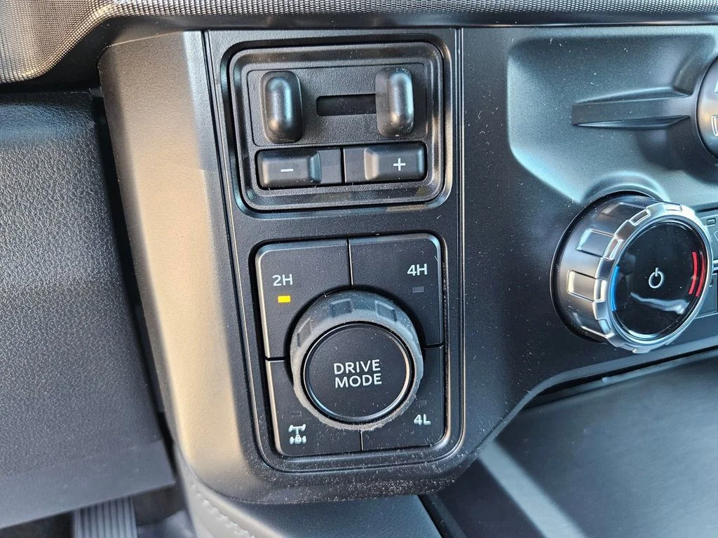 2026 Ford F-350 Super Duty Platinum - Photo 20