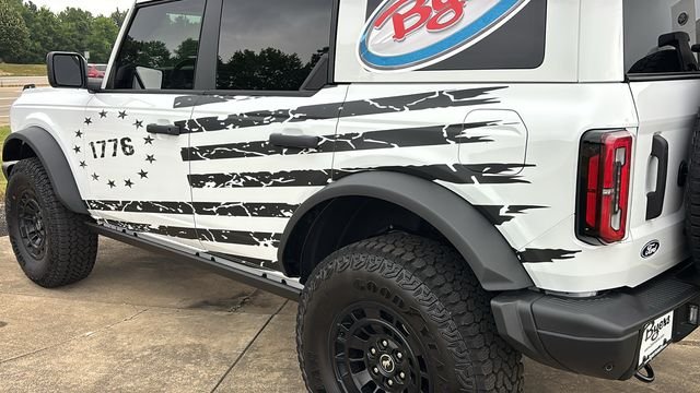 New 2026 Oxford White Ford Badlands image 10