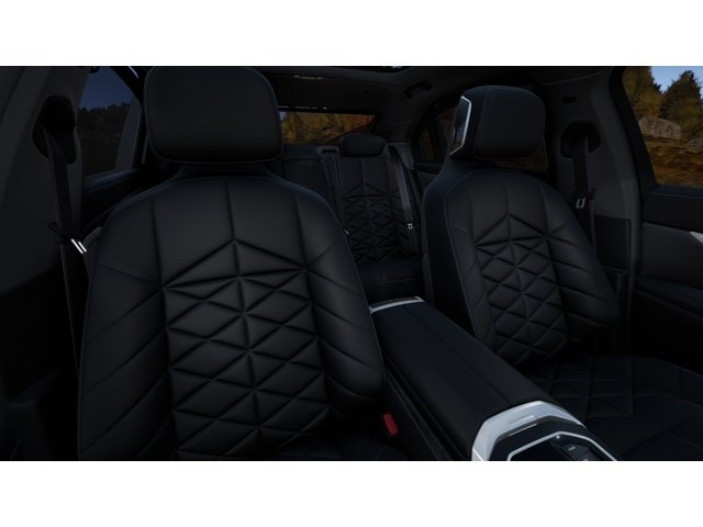 New 2026 Black Sapphire Metallic BMW 740i xDrive image 11