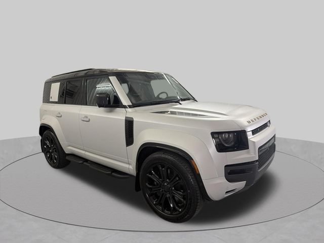 New 2026 Borasco Grey Land Rover OCTA image 3