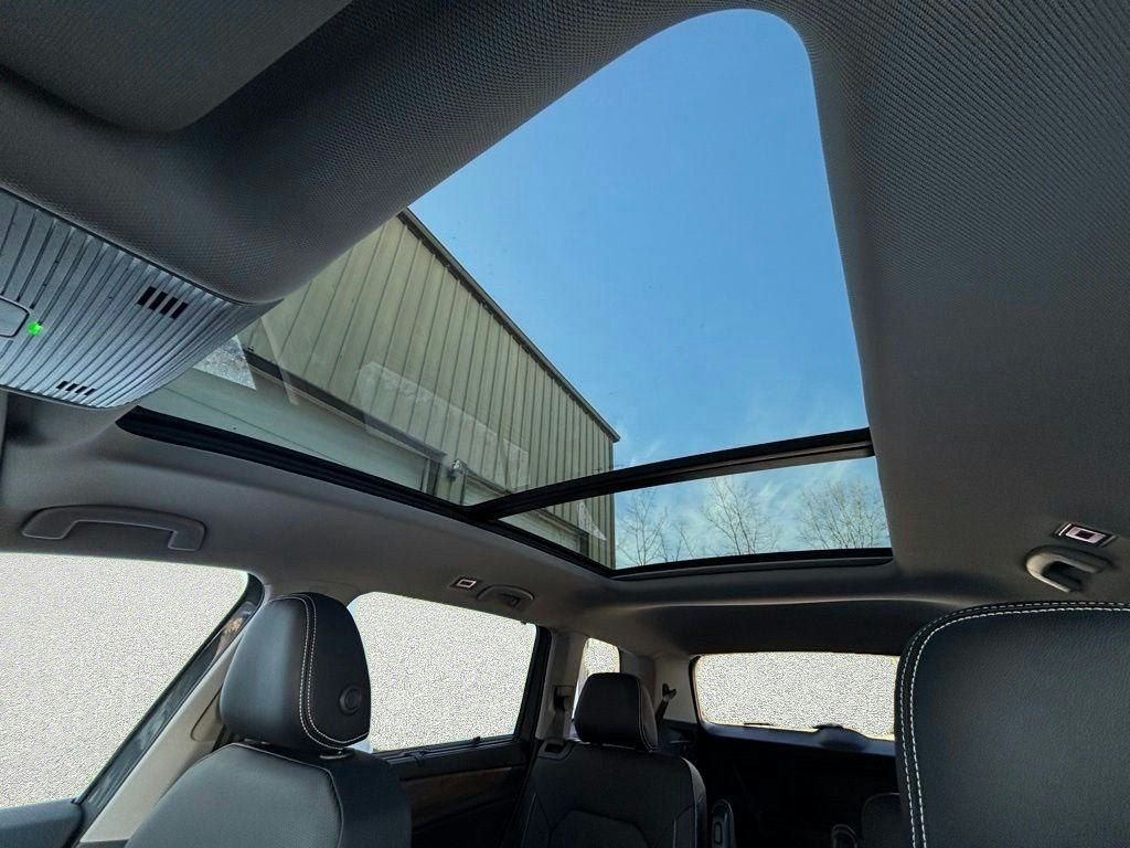 2026 Volkswagen Atlas SE w/Tech - Photo 29