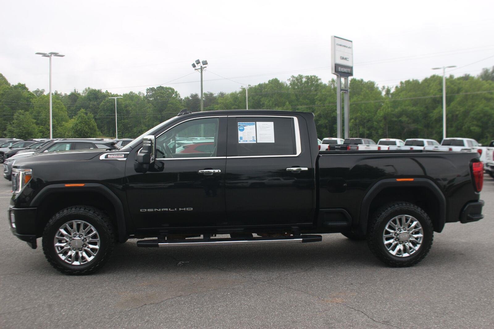 Used 2023 Ebony Twilight Metallic GMC Denali image 4