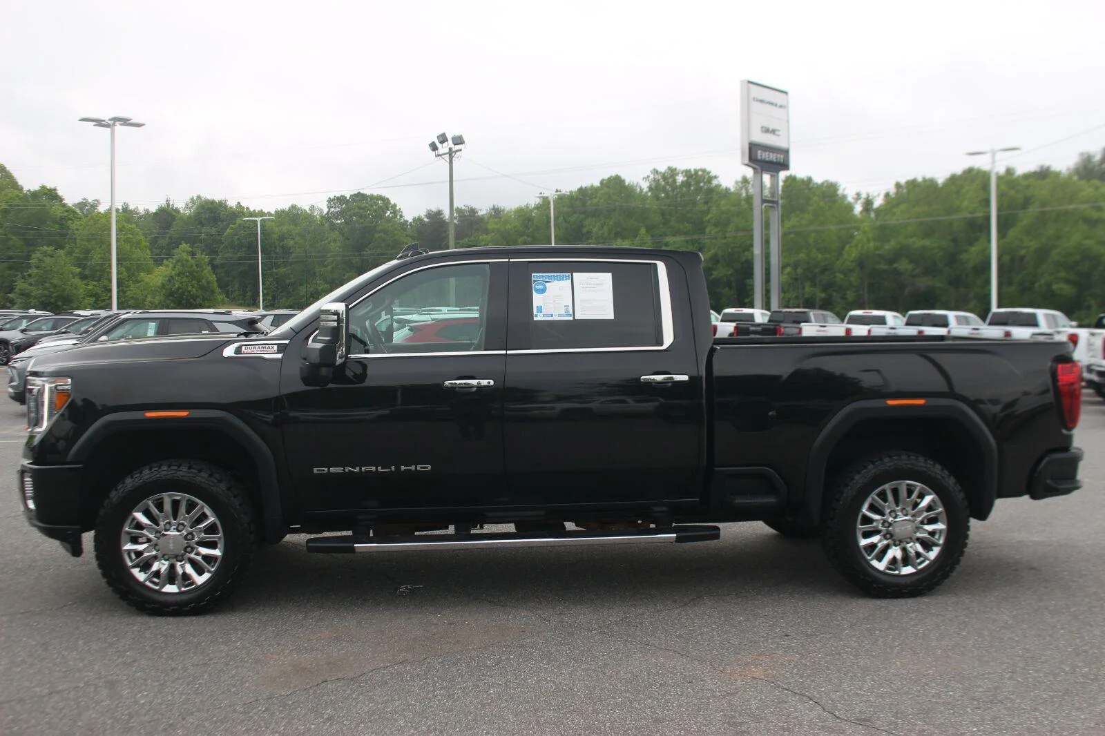Used 2023 Ebony Twilight Metallic GMC Denali image 4
