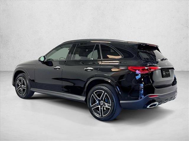 New 2026 Black Mercedes-Benz GLC 300 image 37