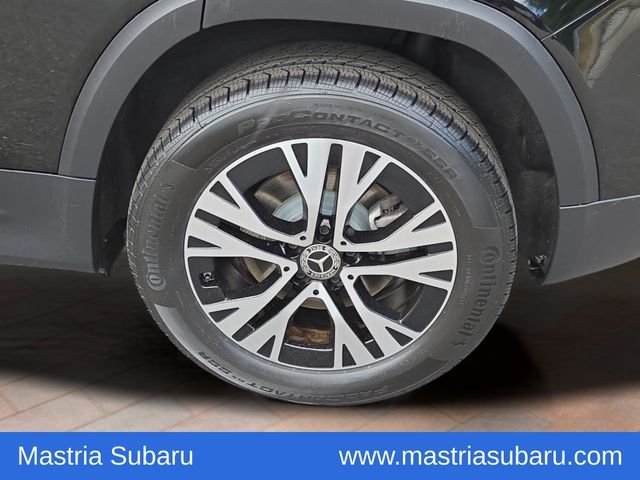 Used 2024  Mercedes-Benz GLB 250 image 24