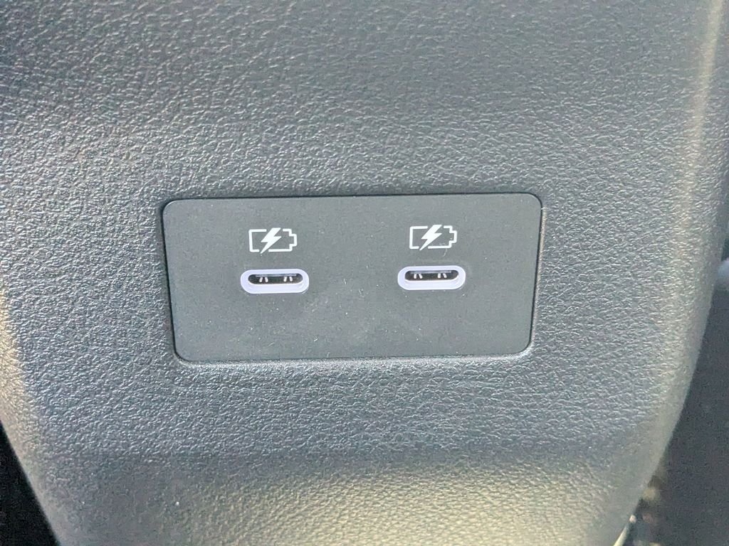 2026 Nissan KICKS SR - Photo 13