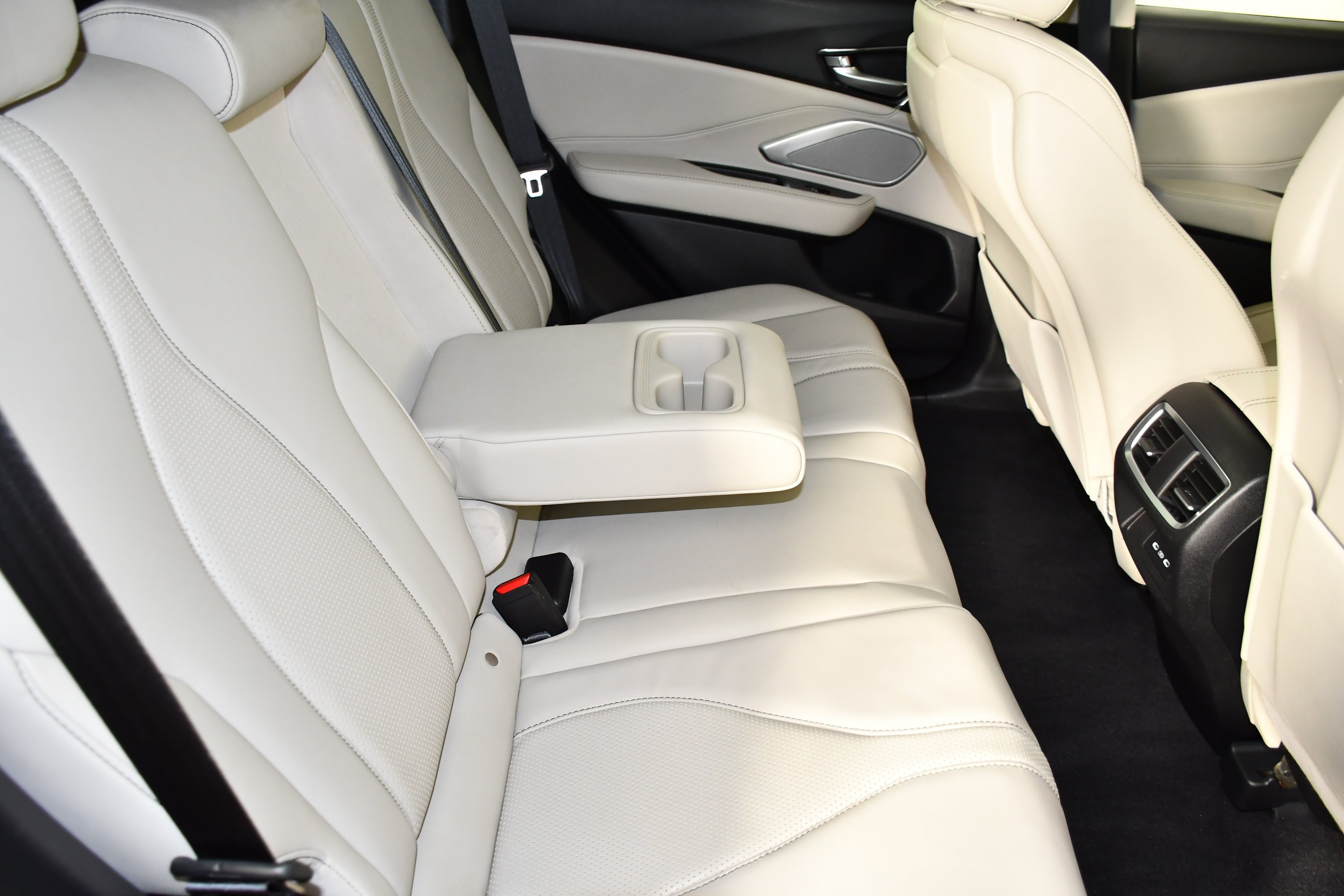 2025 Acura RDX Technology Package - Photo 44