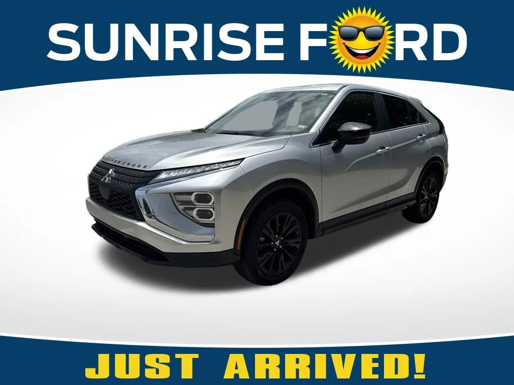 2024 Mitsubishi Eclipse Cross LE S-AWC's photo