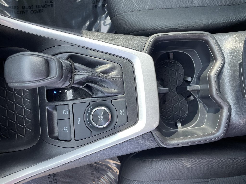 Used 2025 Midnight Black Metallic Toyota XLE image 23