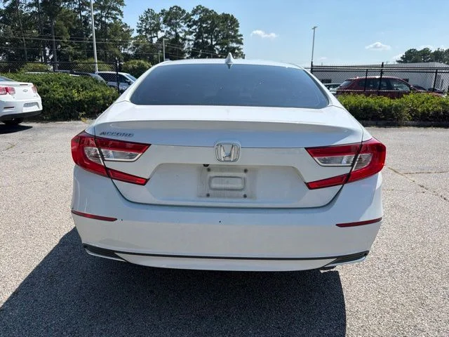 Used 2019 White Honda EX image 4