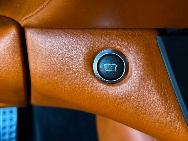 Used 2012 Red Ferrari Base image 22