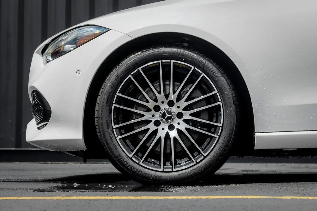 New 2026 Polar White Mercedes-Benz C 300 image 37