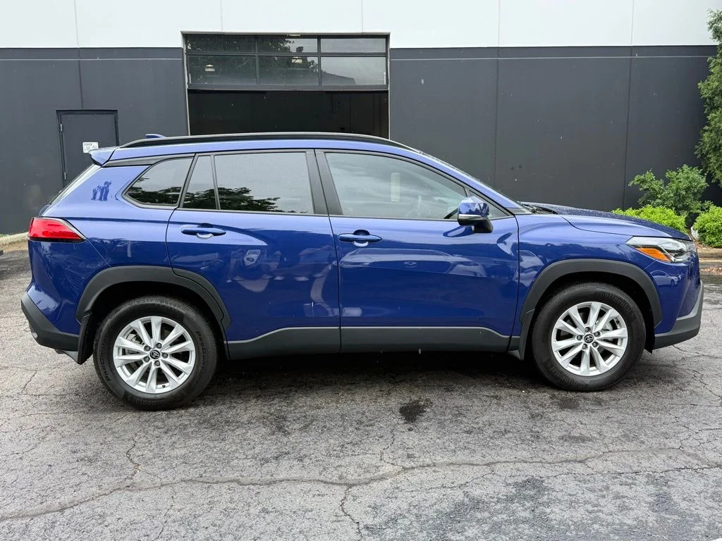 Used 2022 Blue Toyota LE image 8