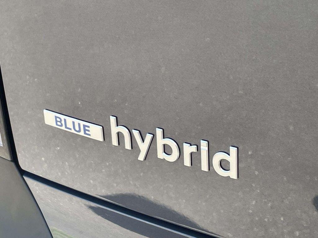 New 2026 Gray Hyundai Blue SEL Premium 7P image 9