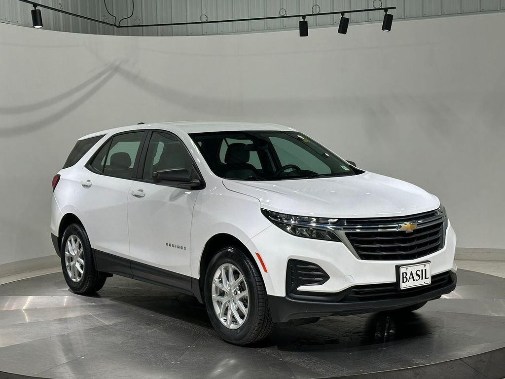 Used 2023 White Chevrolet LS image 39
