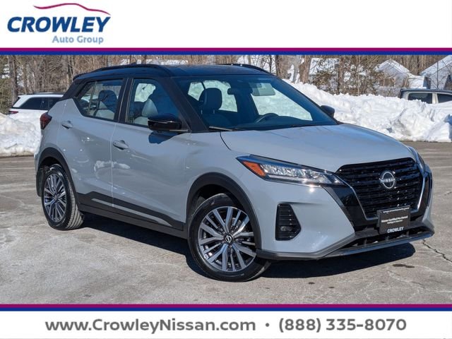 2023 Nissan Kicks SR