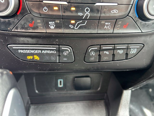 Used 2019 Black Metallic Ford Titanium image 21