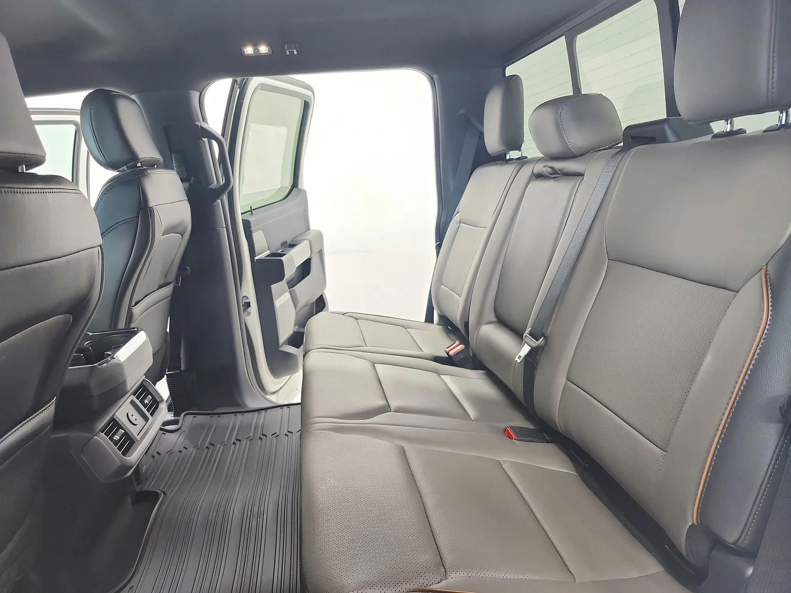 New 2026 White Ford Lariat image 36