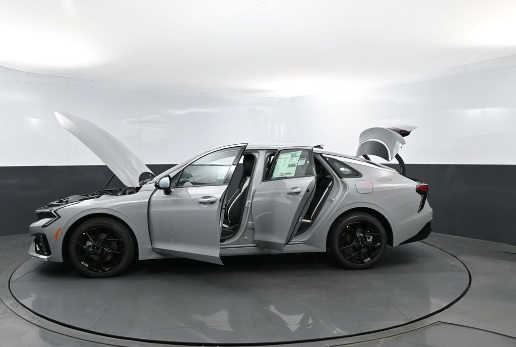 New 2026 Wolf Gray Kia GT-Line FWD image 28