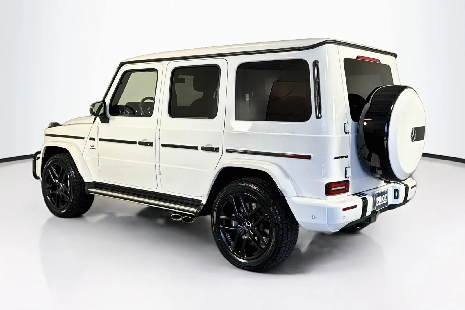 Used 2022 Polar White Mercedes-Benz AMG® G 63 image 7