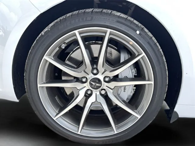 Used 2026 White Genesis 2.5T Prestige image 19