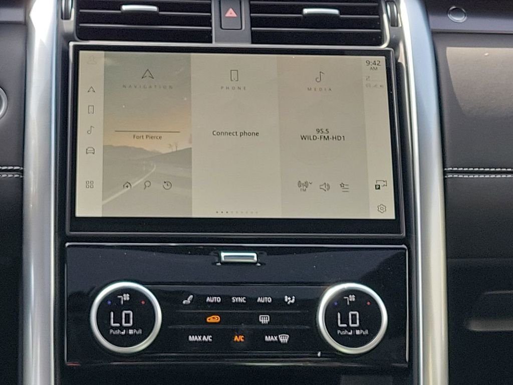2025 Land Rover Discovery Metropolitan Edition - Photo 21