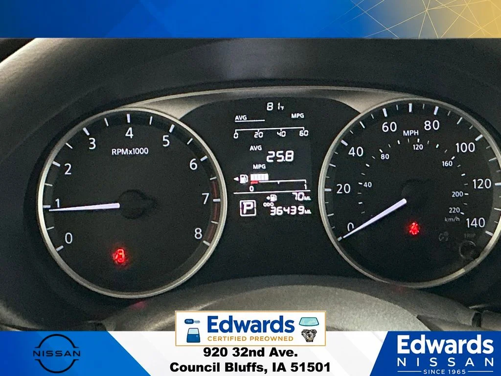 Certified Used 2018 White Nissan S image 14