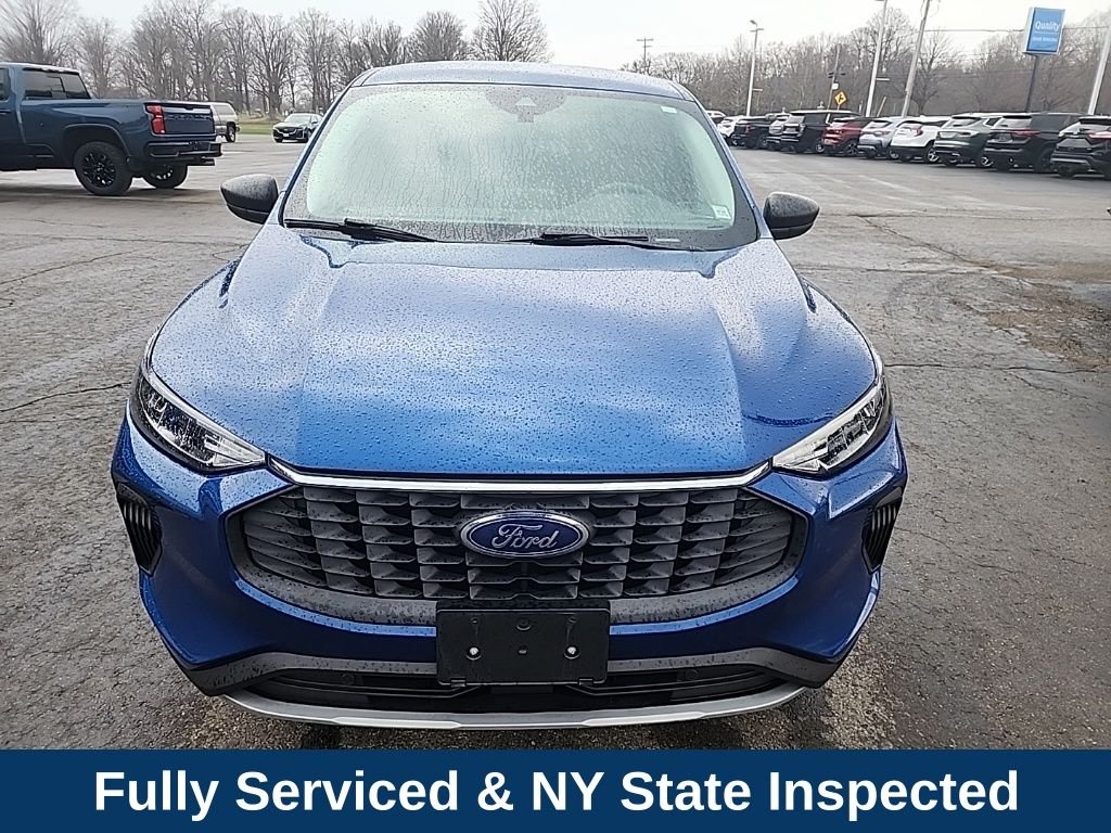 Used 2023 Blue Ford Active image 2