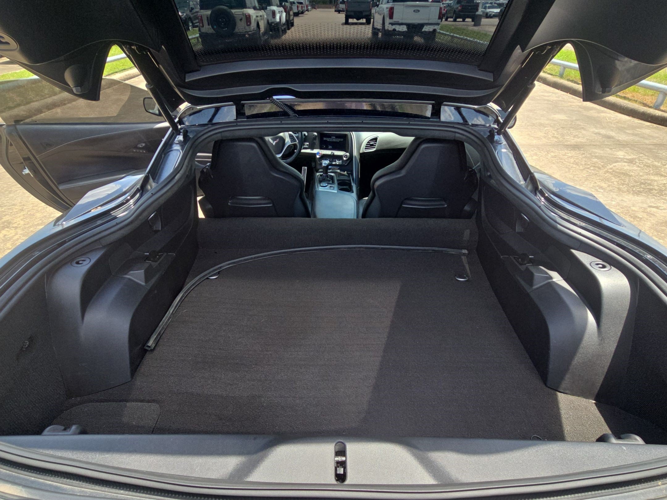 Used 2015 Black Chevrolet Z06 image 25