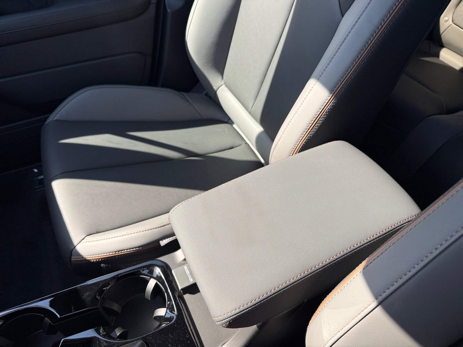 New 2026 RIVER ROCK PEARL Subaru Sport Onyx Edition image 14