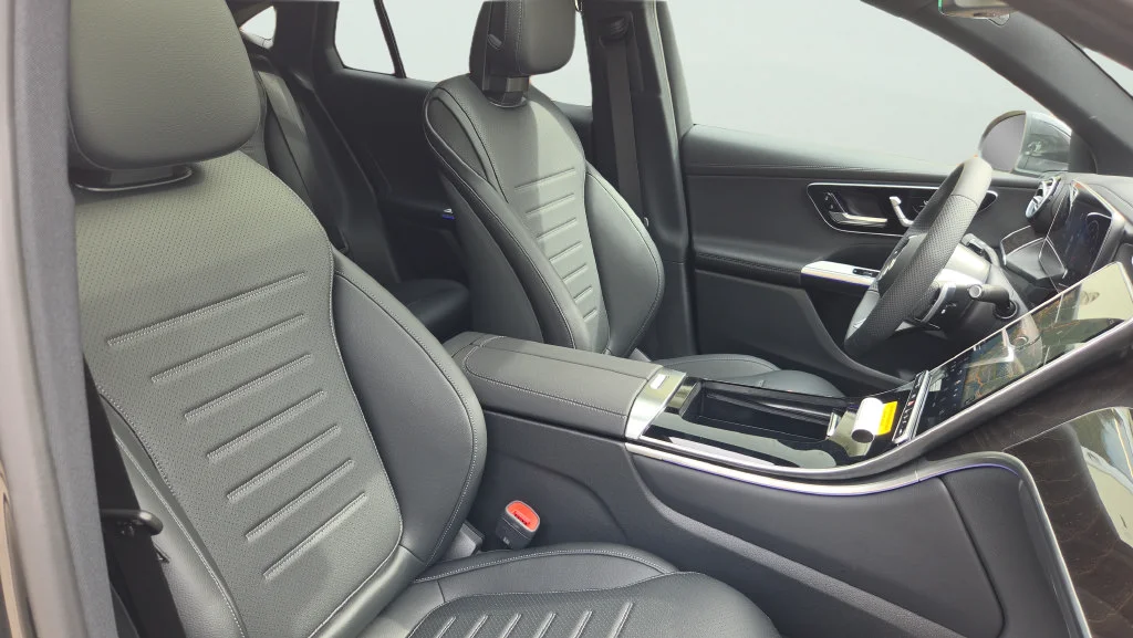 New 2027 Graphite Grey Metallic Mercedes-Benz GLC 300 Coupe image 46