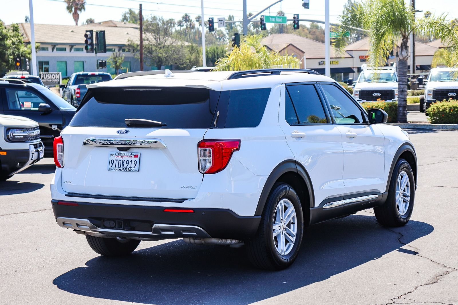 Certified Used 2021 White Metallic Ford XLT image 4