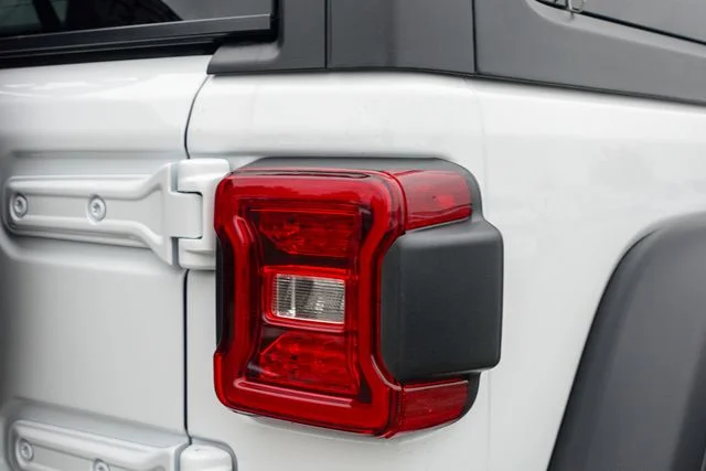 2026 Jeep Wrangler 4-Door Rubicon - Photo 9