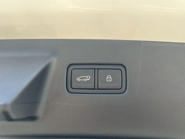 New 2026 White Hyundai Limited FWD image 40
