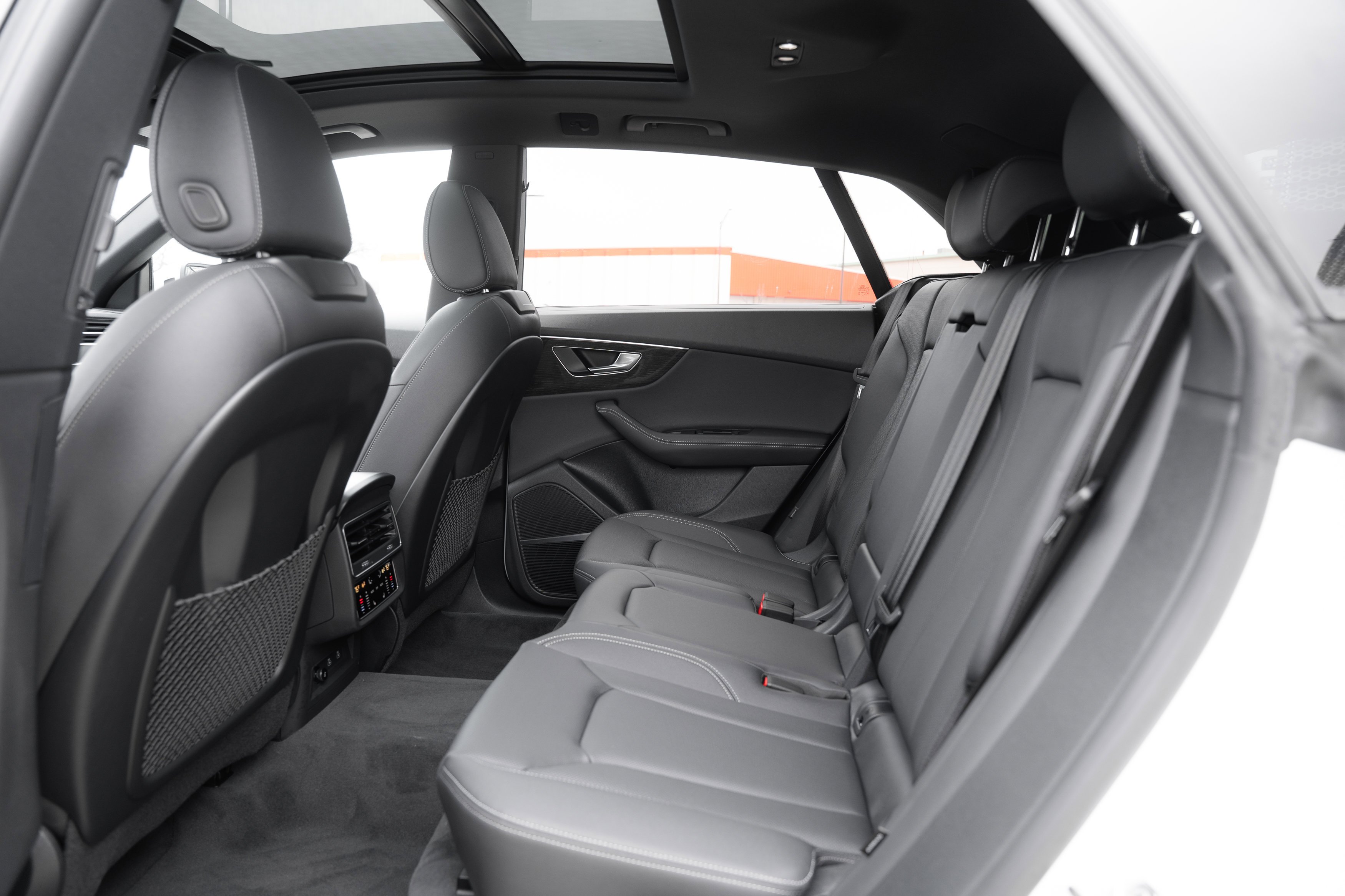 2026 Audi Q8 Premium Plus - Photo 26