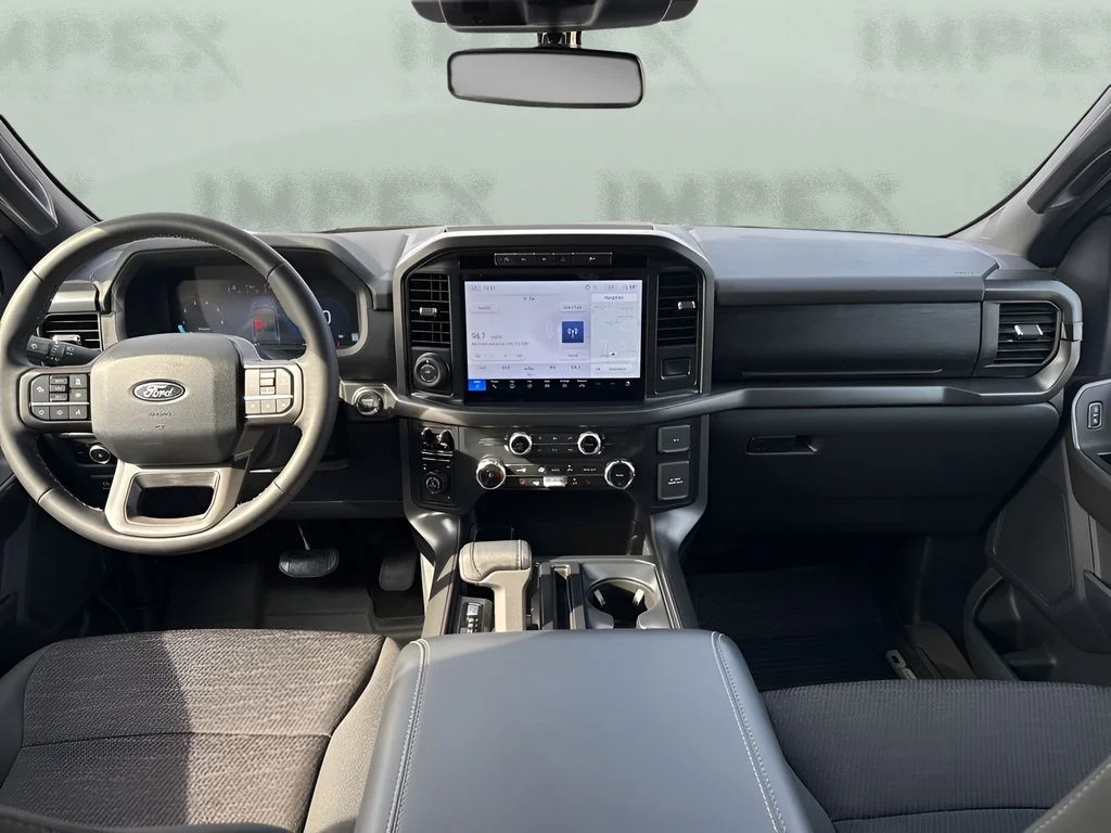 Used 2024 Gray Ford XLT image 12