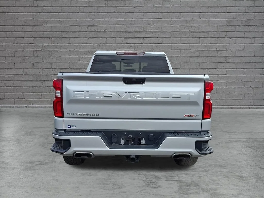 Used 2020 Silver Ice Metallic Chevrolet RST image 10