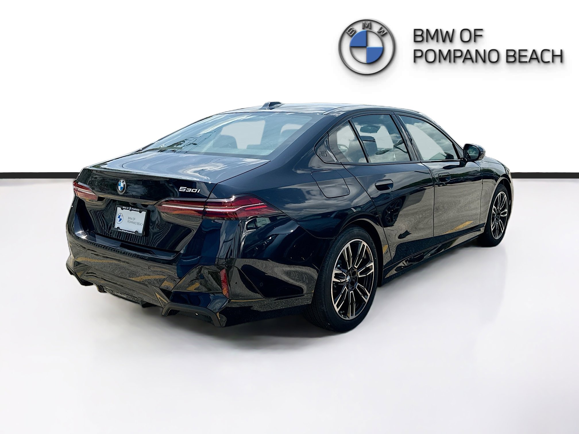 2026 BMW 5 Series 530i - Photo 6