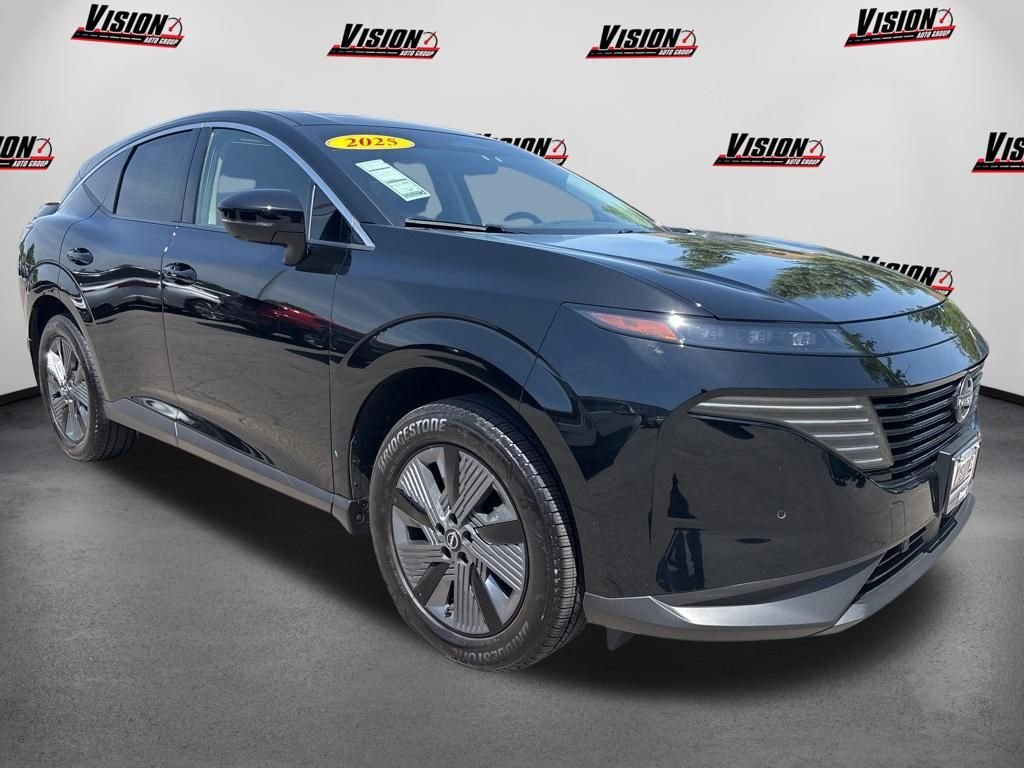 Used 2025 Black Nissan SL image 3