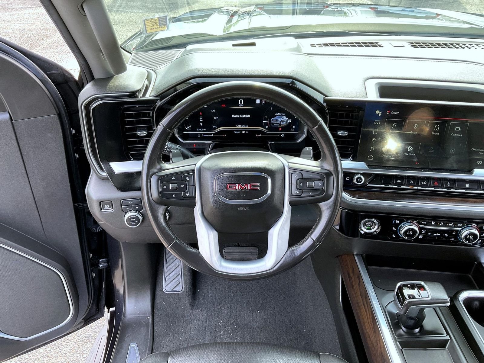 Used 2022 Silver GMC SLT image 11