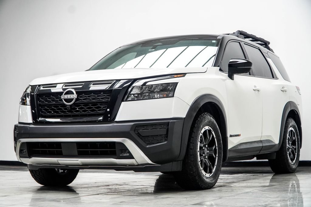 Used 2024 White Nissan Rock Creek image 8