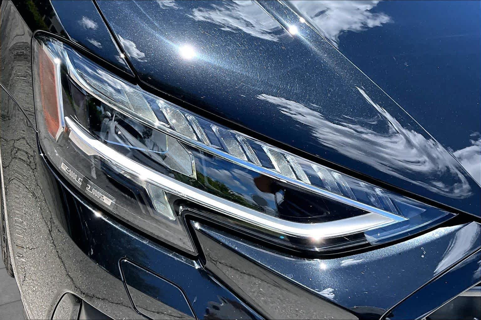Used 2022 Mythos Black Metallic Audi  image 28